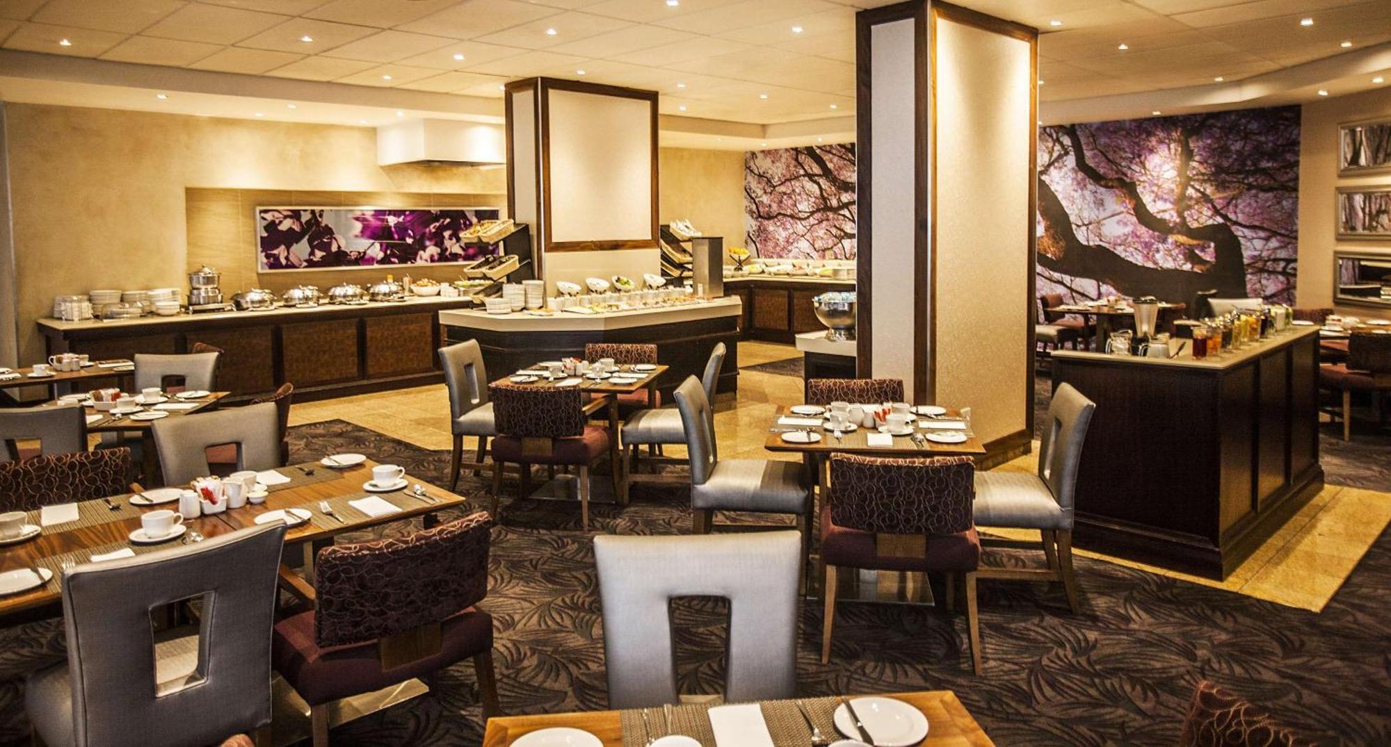 Southern Sun Pretoria Ngoại thất bức ảnh
