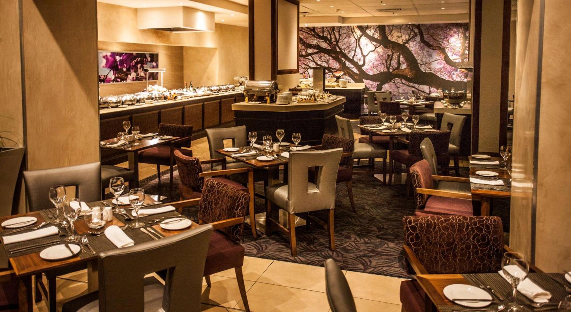 Southern Sun Pretoria Ngoại thất bức ảnh